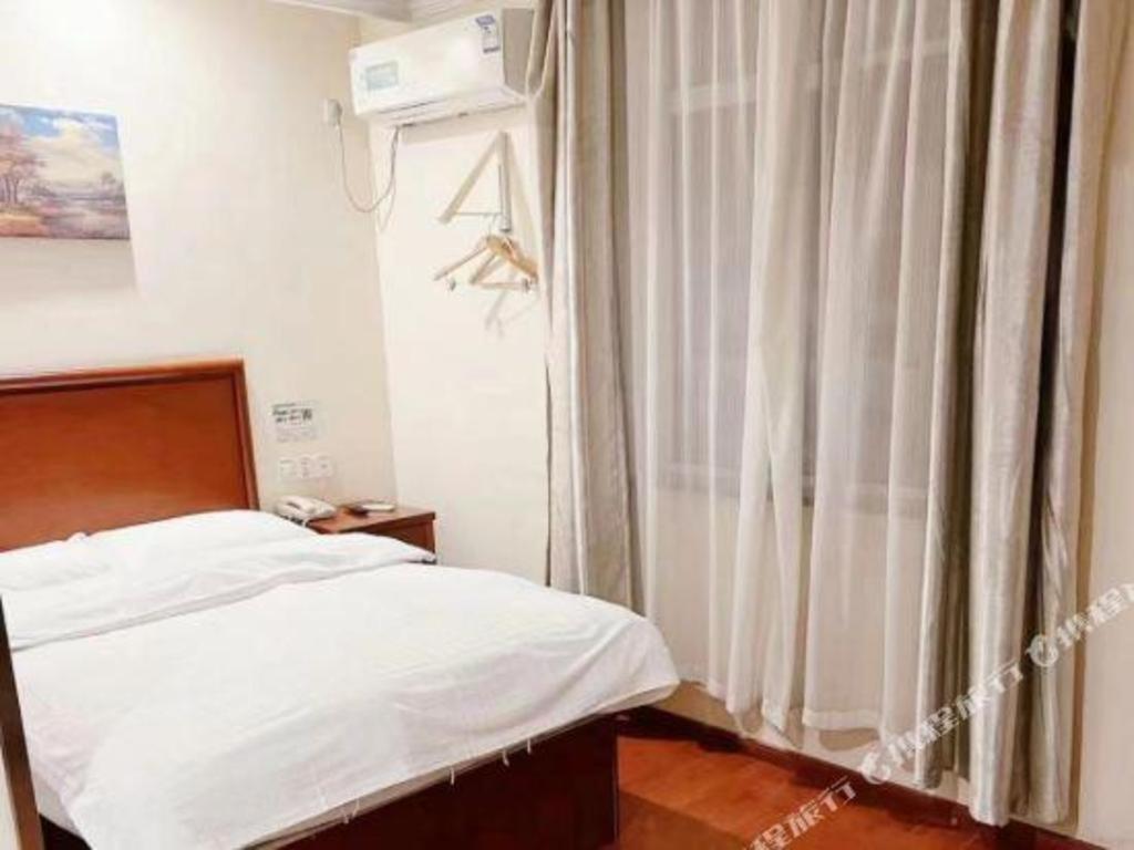 Greentree Inn Nanjing Gaochun District Old Street Scenic Spot Express Hotel ภายนอก รูปภาพ