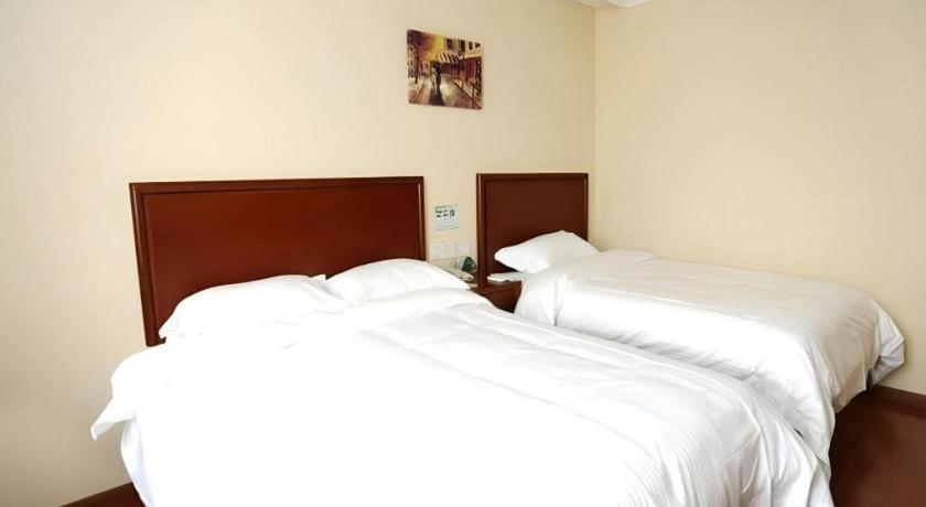 Greentree Inn Nanjing Gaochun District Old Street Scenic Spot Express Hotel ภายนอก รูปภาพ